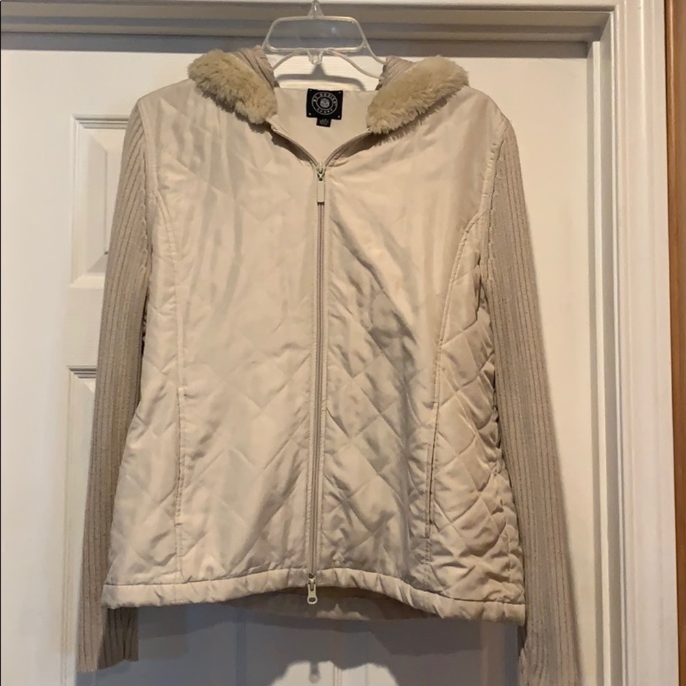 Light sweater jacket